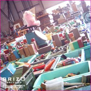 大阪機械卸業団地のとある倉庫にて-1