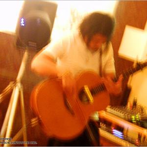 家根嘉・ライブ　神戸・HASU-04