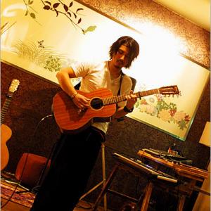 家根嘉・ライブ　神戸・HASU-15