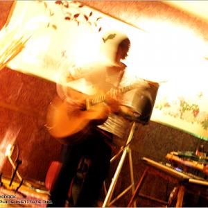 家根嘉・ライブ　神戸・HASU-17