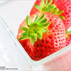 スイーツ　いちご写真（グラス）